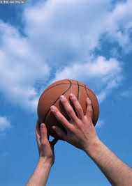 斯玛特：我们在进攻端对东契奇要求很高 在防守端也同样如此