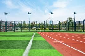 东契奇谈老詹摊牌，雷迪克执迷不悟！老詹创3纪录，一人也该重用