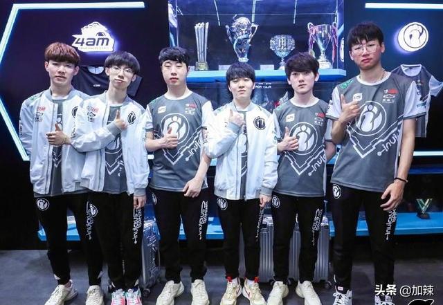 还积极参与 还积极参与